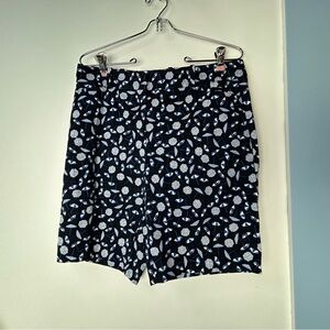 Talbots Petites Dark Blue with Umbrellas Bermuda Shorts 6P‎